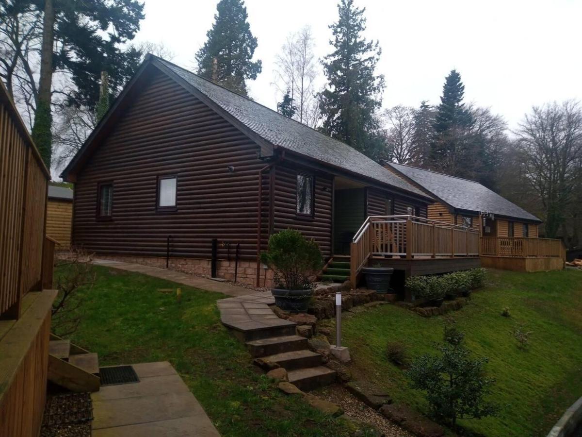 Charming Lodge Cosy Comfortable Ideal Location Blairgowrie and Rattray ภายนอก รูปภาพ