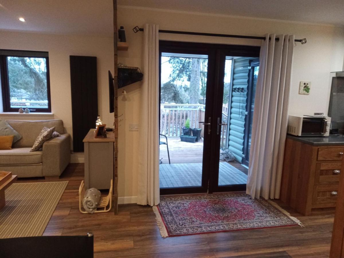 Charming Lodge Cosy Comfortable Ideal Location Blairgowrie and Rattray ภายนอก รูปภาพ