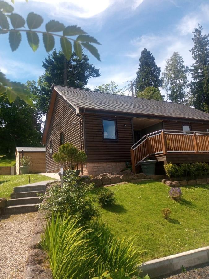 Charming Lodge Cosy Comfortable Ideal Location Blairgowrie and Rattray ภายนอก รูปภาพ