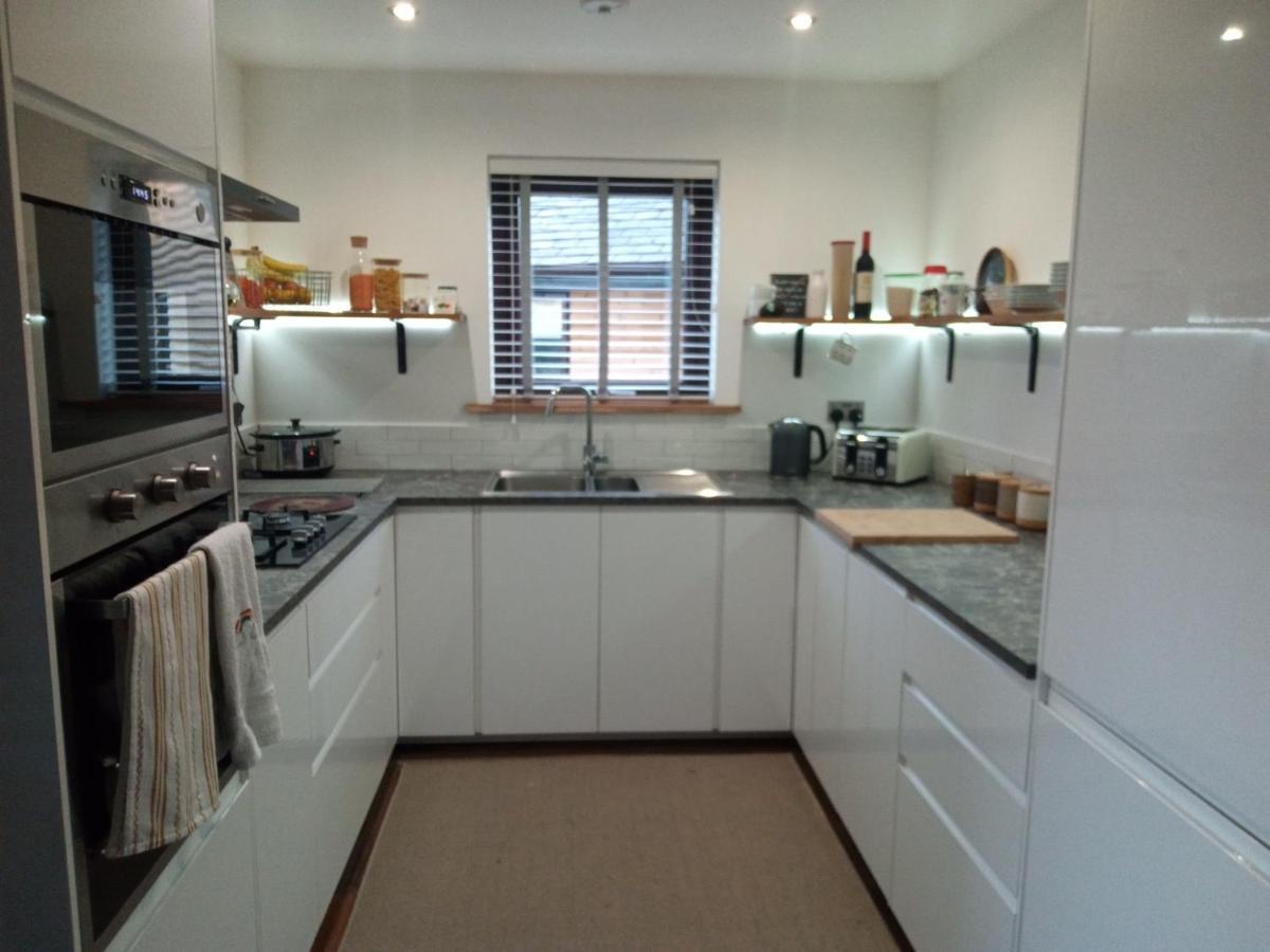 Charming Lodge Cosy Comfortable Ideal Location Blairgowrie and Rattray ภายนอก รูปภาพ